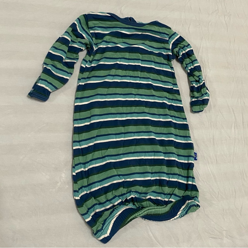(7) Kickee Boys Newborn Bundle